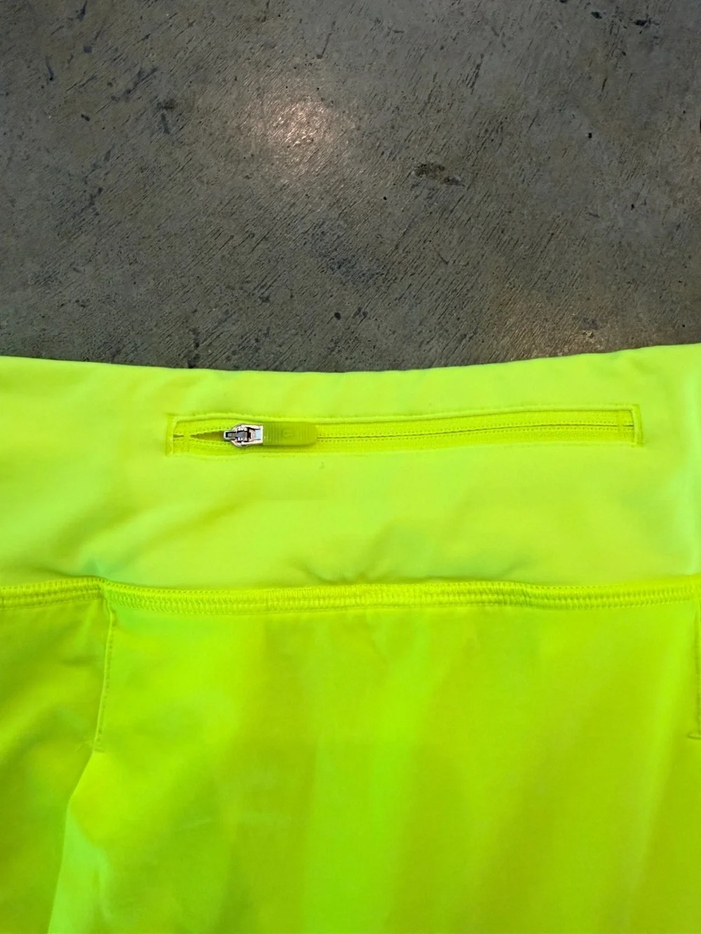 Lululemon Pace Rival Mid-Rise Skirt Highlight Yellow Skort Size 10 Tennis